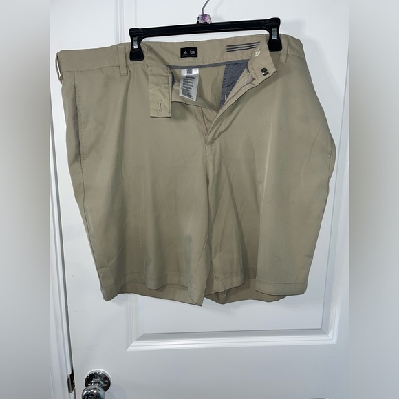 ADIDAS Men’s Khaki Golf Activewear Athletic Anti-Slip Grip Casual Shorts Sz 42 - Picture 5 of 16